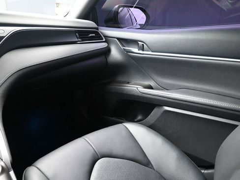 Used 2021 Toyota Camry XSE image 26