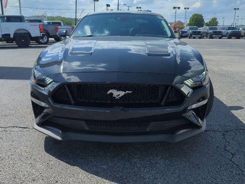 Used 2018 Ford Mustang GT Premium w/ GT Performance Package RWD image 4