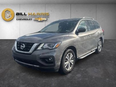 Used 2020 Nissan Pathfinder SV