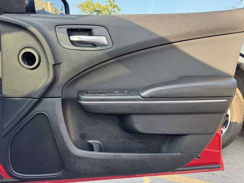 Used 2015 Dodge Charger SE w/ Power Sunroof Group RWD image 30
