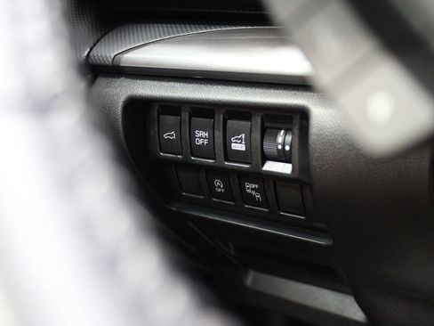 Used 2022 Subaru Forester Premium AWD/4WD image 29