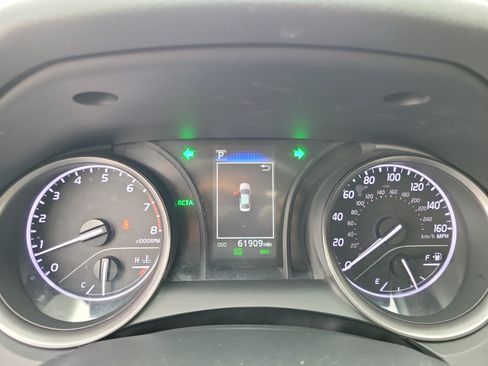 Used 2024 Toyota Camry SE FWD image 24
