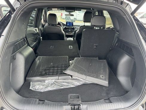 Used 2024 Ford Escape ST-Line image 25