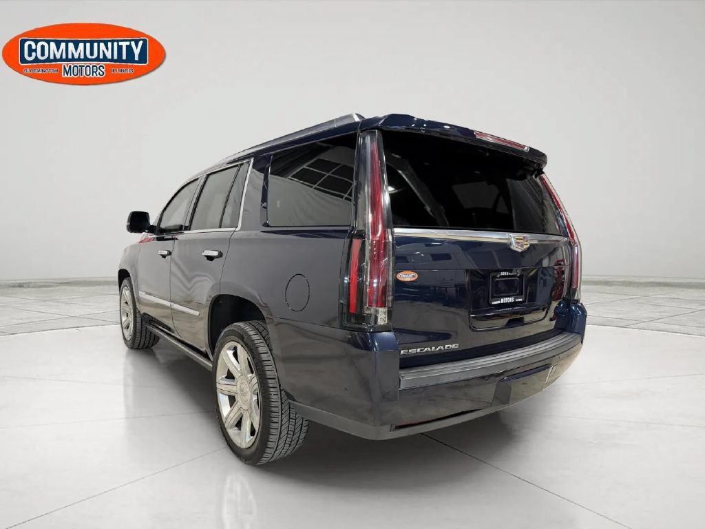 Used 2018 Cadillac Escalade Premium Luxury AWD/4WD image 5