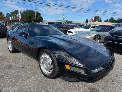 Used 1994 Chevrolet Corvette Coupe image 3