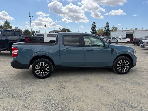 Used 2022 Ford Maverick Lariat w/ Lariat Luxury Package FWD image 6