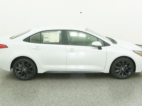 New 2026 Toyota Corolla SE image 25