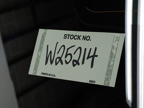 Used 2025 BMW 760i xDrive 760i xDrive w/ Executive Package image 40