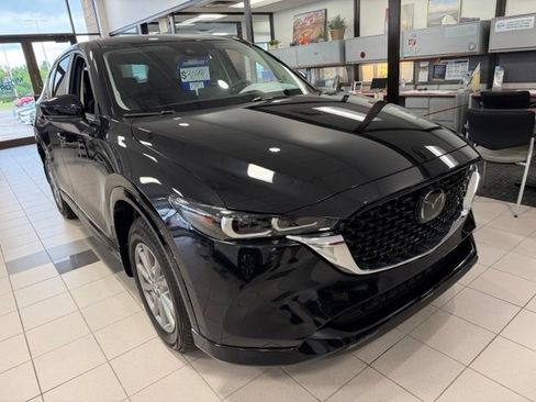 Certified 2025 MAZDA CX-5 AWD 2.5 S w/ Preferred Package image 2