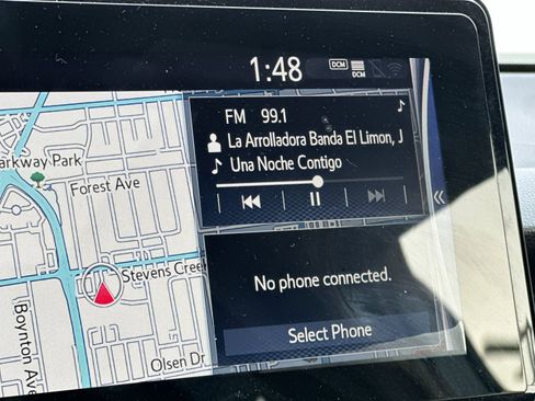 Used 2021 Toyota Venza Limited image 18