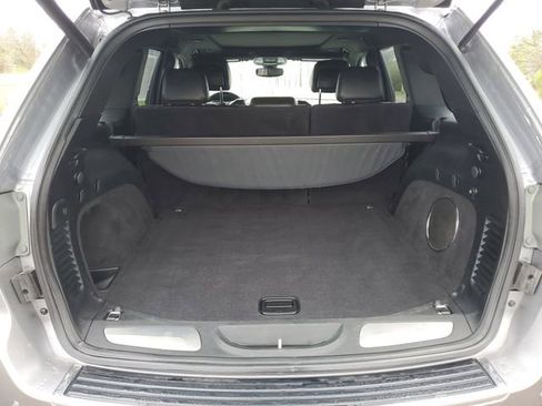 Used 2018 Jeep Grand Cherokee Overland image 8