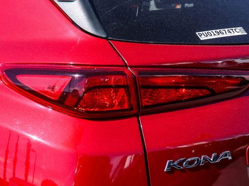 Used 2023 Hyundai Kona SEL w/ Cargo Package image 9