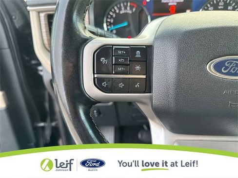 Used 2022 Ford Expedition Limited image 32