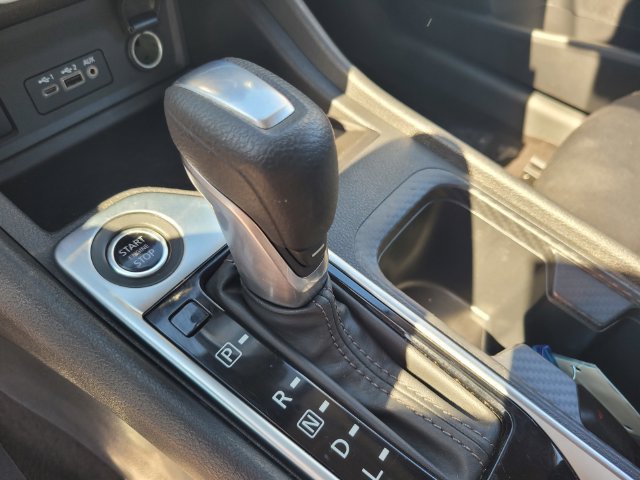 Certified 2025 Nissan Sentra SV FWD image 20