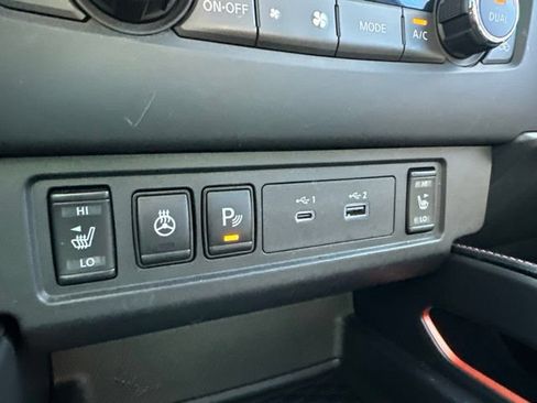 Used 2025 Nissan Frontier PRO-4X w/ Pro Premium Package AWD/4WD image 34