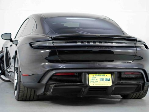 Used 2022 Porsche Taycan Turbo S image 6