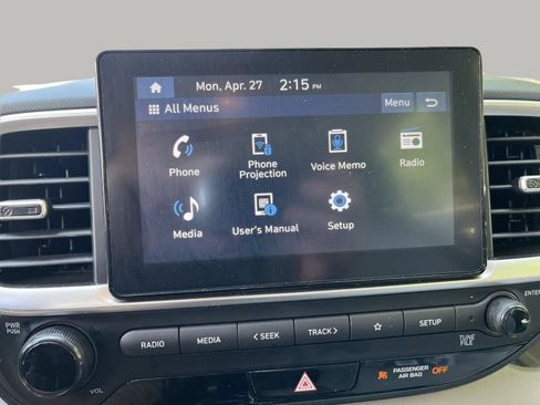 Used 2025 Hyundai Venue SEL FWD image 17