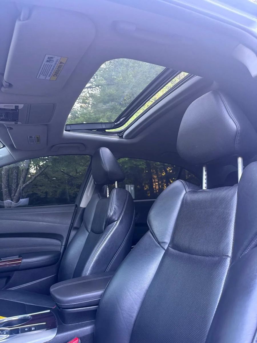 Used 2015 Acura TLX w/ Technology Package FWD image 33