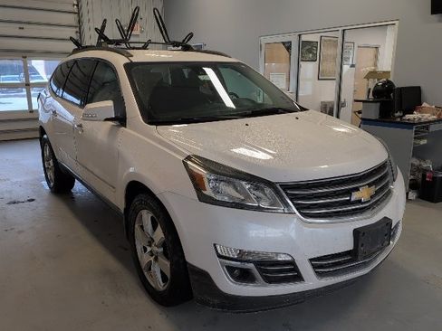Used 2016 Chevrolet Traverse LTZ image 6