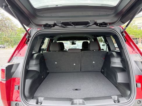 New 2026 Jeep Cherokee Laredo AWD/4WD image 29