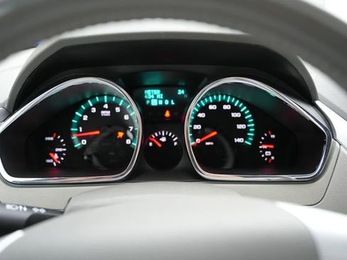 Used 2010 Chevrolet Traverse LT w/ Personal Connectivity Package image 28