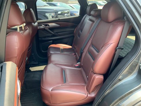 Used 2017 MAZDA CX-9 Signature AWD/4WD image 9
