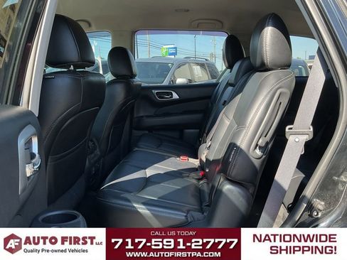 Used 2018 Nissan Pathfinder SL w/ Midnight Edition Package AWD/4WD image 7
