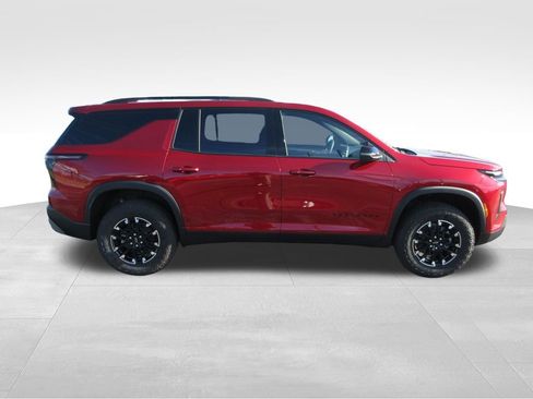 New 2026 Chevrolet Traverse Z71 w/ LPO, Floor Liner Package image 6