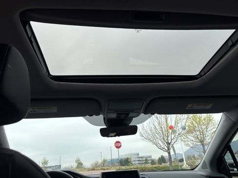 Used 2024 Honda Odyssey EX-L image 27