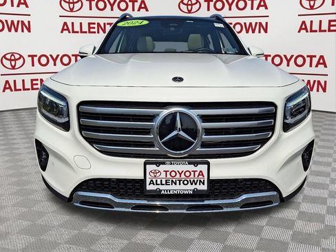 Used 2024 Mercedes-Benz GLB 250 4MATIC image 2