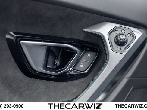 Used 2016 Lamborghini Huracan LP 580-2 RWD image 40
