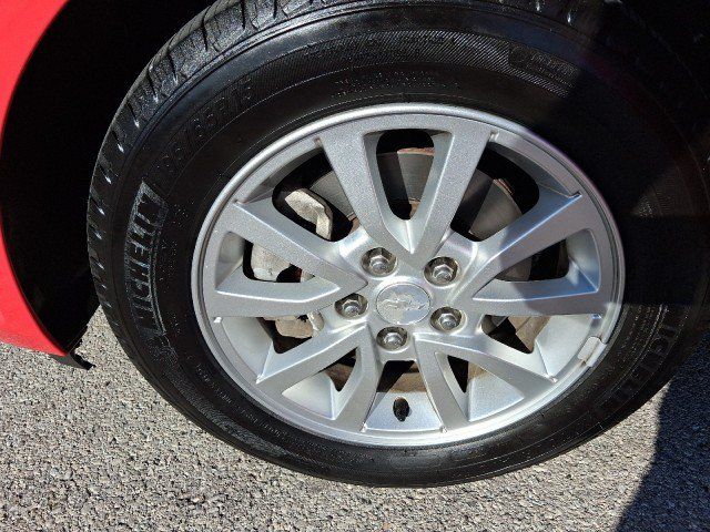 Used 2019 Chevrolet Sonic LT FWD image 22