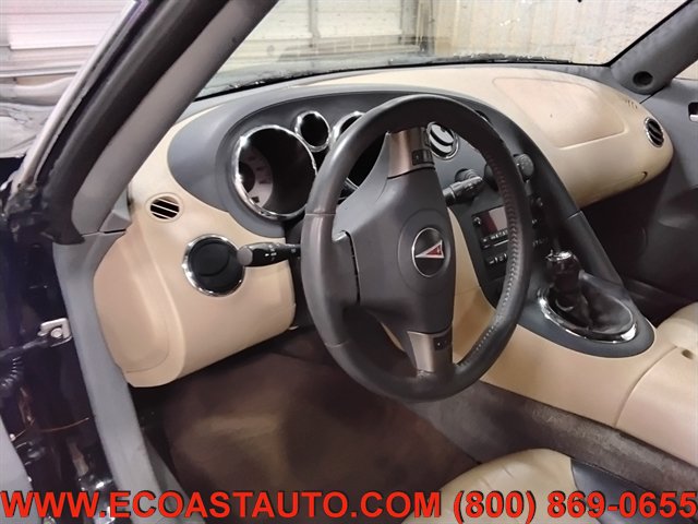 Used 2006 Pontiac Solstice Convertible w/ Premium Package RWD image 12