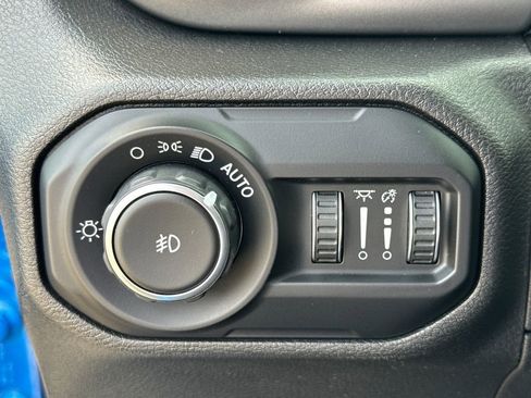 Used 2021 Jeep Wrangler Unlimited Sport AWD/4WD image 26