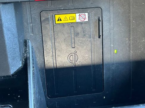 Used 2022 Toyota Tundra Platinum image 36