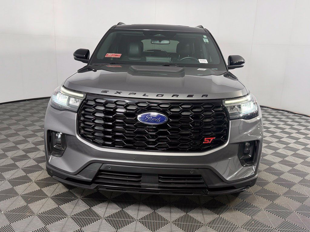 Used 2025 Ford Explorer ST w/ Sun And Sound Package AWD/4WD image 11