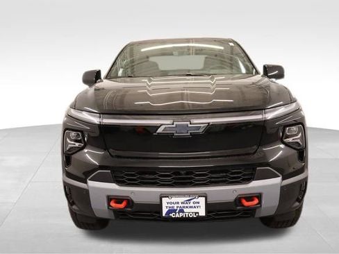 New 2026 Chevrolet Silverado EV Trail Boss w/ Premium Package image 7