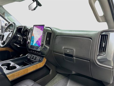 Used 2016 Chevrolet Silverado 3500 LTZ w/ Duramax Plus Package image 30