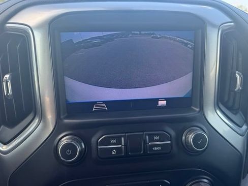 Used 2019 Chevrolet Silverado 1500 LT Trail Boss w/ Bed Protection Package AWD/4WD image 19