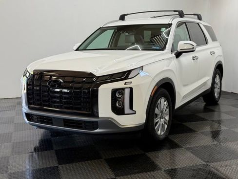 Used 2023 Hyundai Palisade SEL AWD/4WD image 5