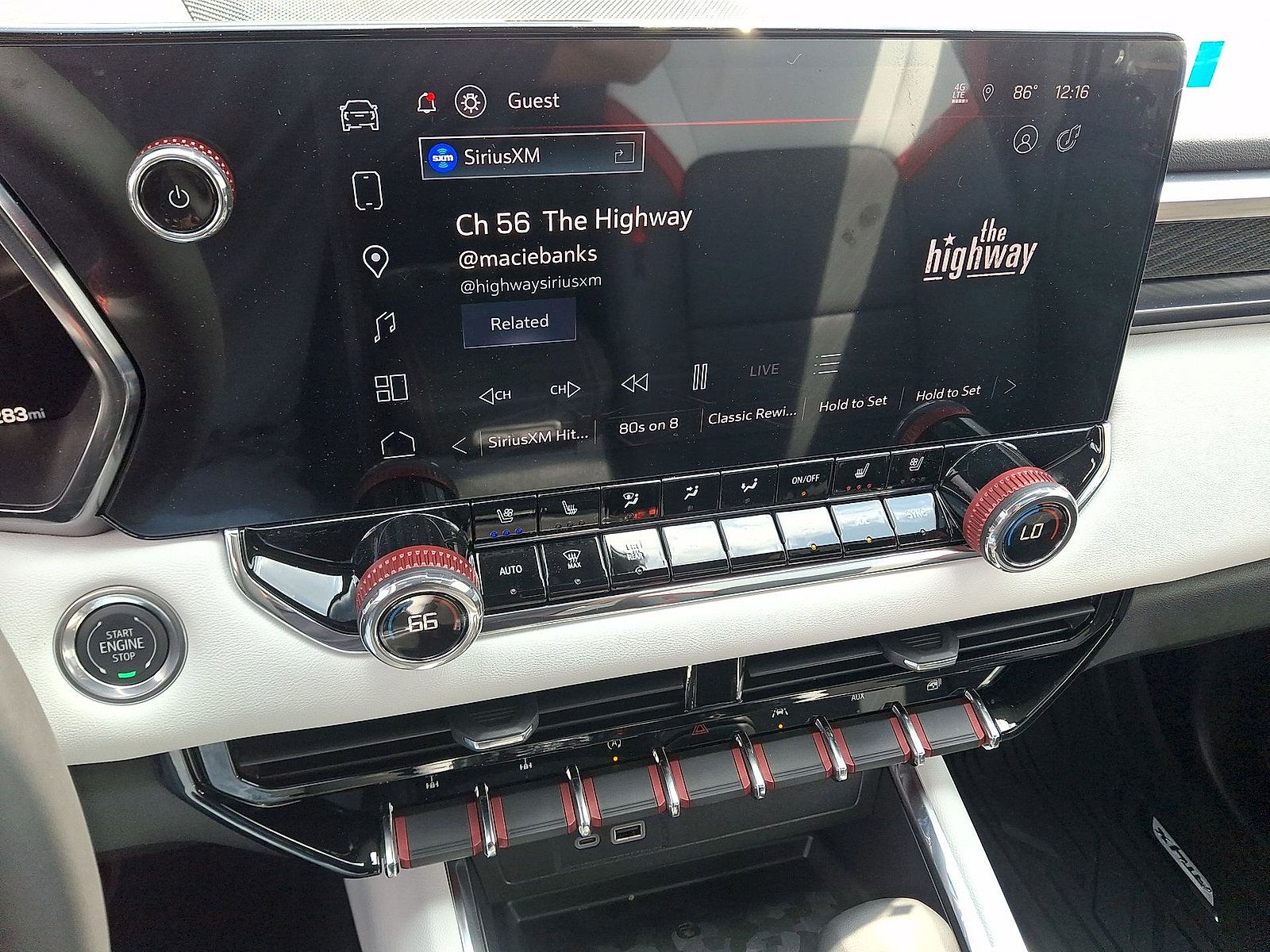 New 2025 GMC Canyon AT4 w/ AT4X Package AWD/4WD image 16