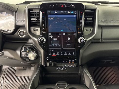 Used 2023 RAM 1500 Laramie AWD/4WD image 30