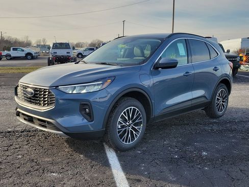 New 2026 Ford Escape SE image 8