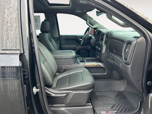 Used 2020 Chevrolet Silverado 1500 LT Trail Boss image 10