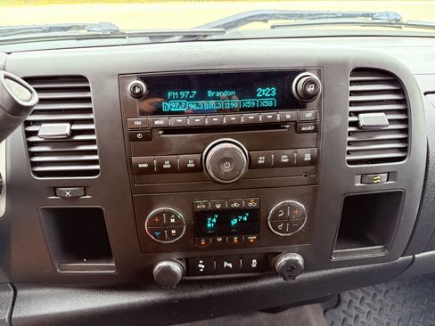 Used 2013 GMC Sierra 1500 SLE image 47