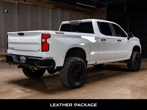 Used 2022 Chevrolet Silverado 1500 LT Trail Boss w/ Convenience Package II image 10