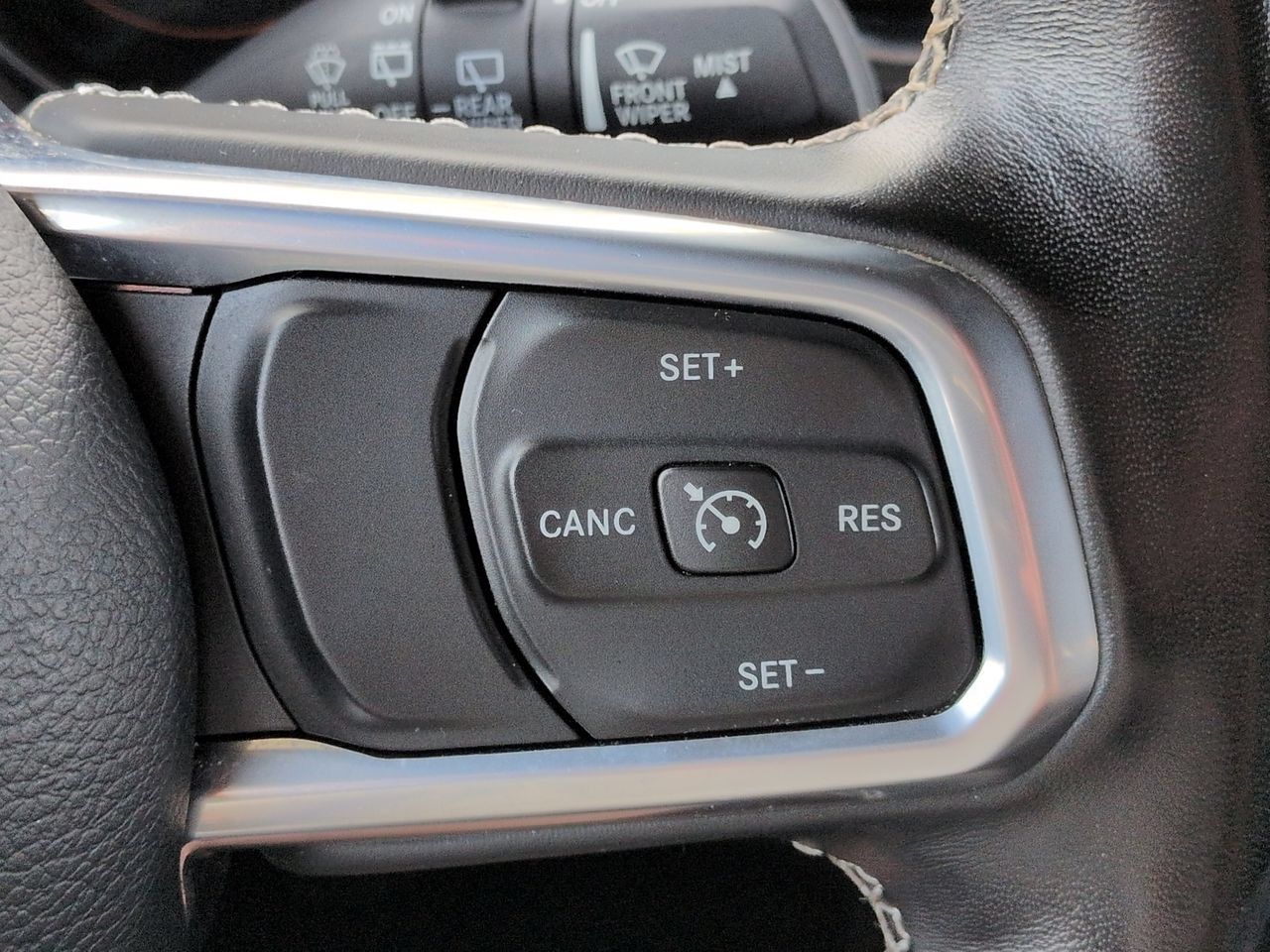 Used 2021 Jeep Wrangler Unlimited Sahara AWD/4WD image 27