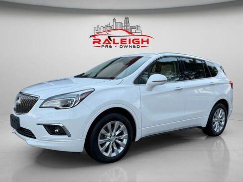 Used 2017 Buick Envision Essence image 3