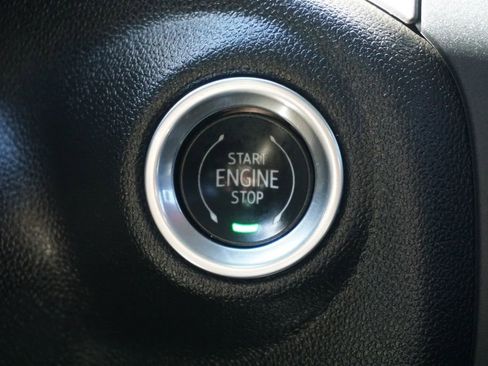 Used 2023 Chevrolet Silverado 1500 Custom image 26