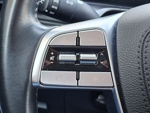 Used 2025 Kia Telluride S FWD image 17